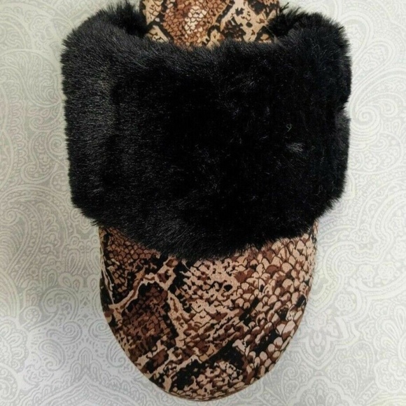 INC International Concepts Women's Anaconda Snake Slippers With Faux-Fur Size S - Picture 3 of 6